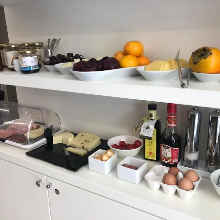 Etnea Style Luxury בית הארחה