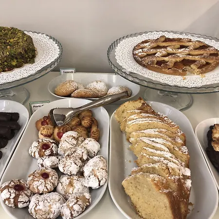 Etnea Style Luxury Pensionat 4*