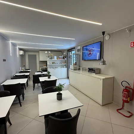 Konukevi Etnea Style Comfort 4*